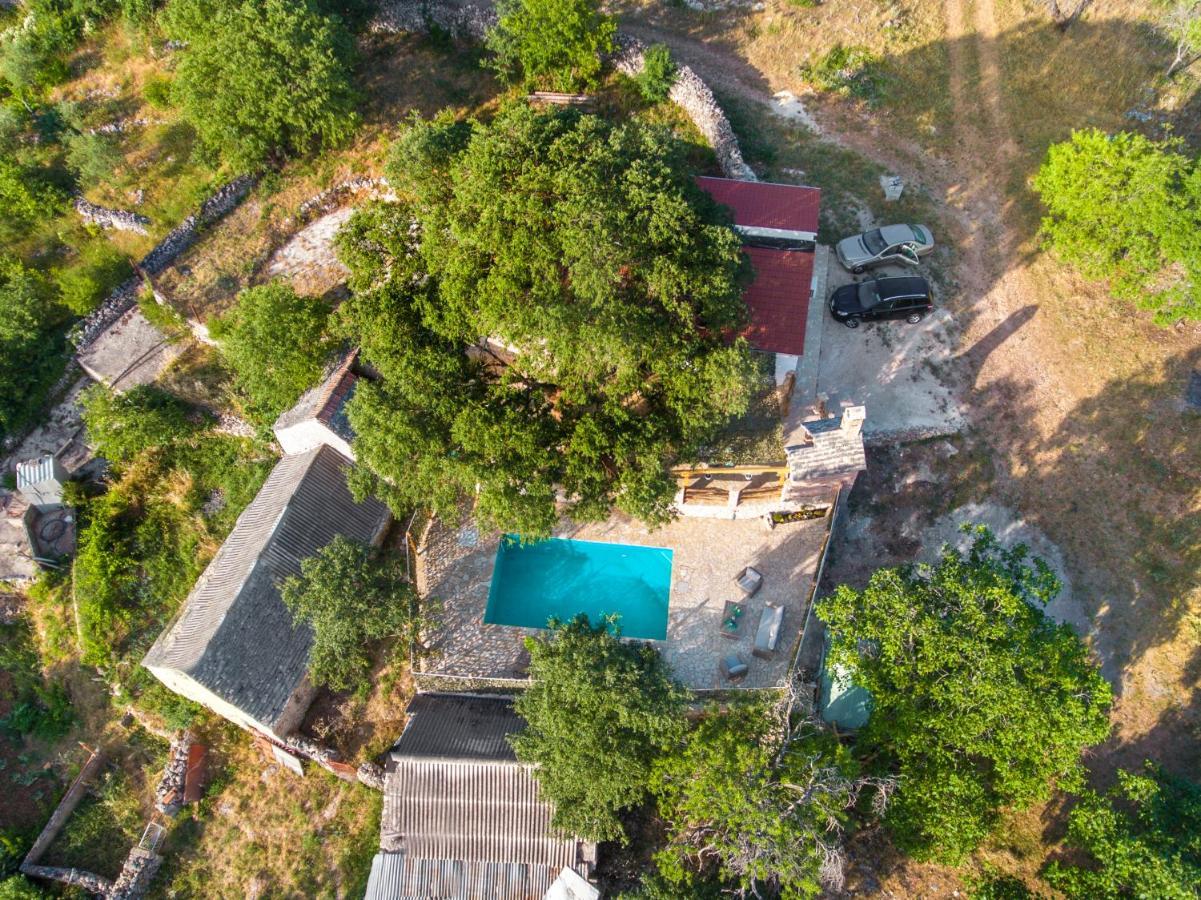 Luxury House Ivan With 4 Bedrooms Divojevici Exterior foto