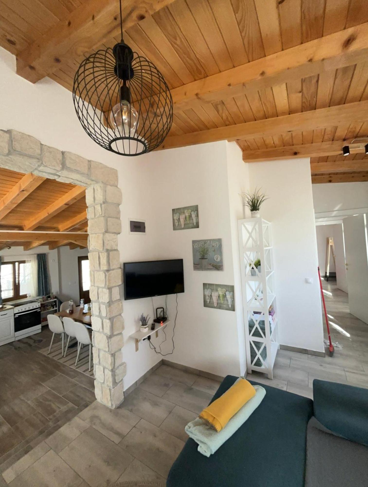 Luxury House Ivan With 4 Bedrooms Divojevici Exterior foto